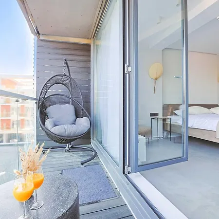 Bluetique Of * بالانغا